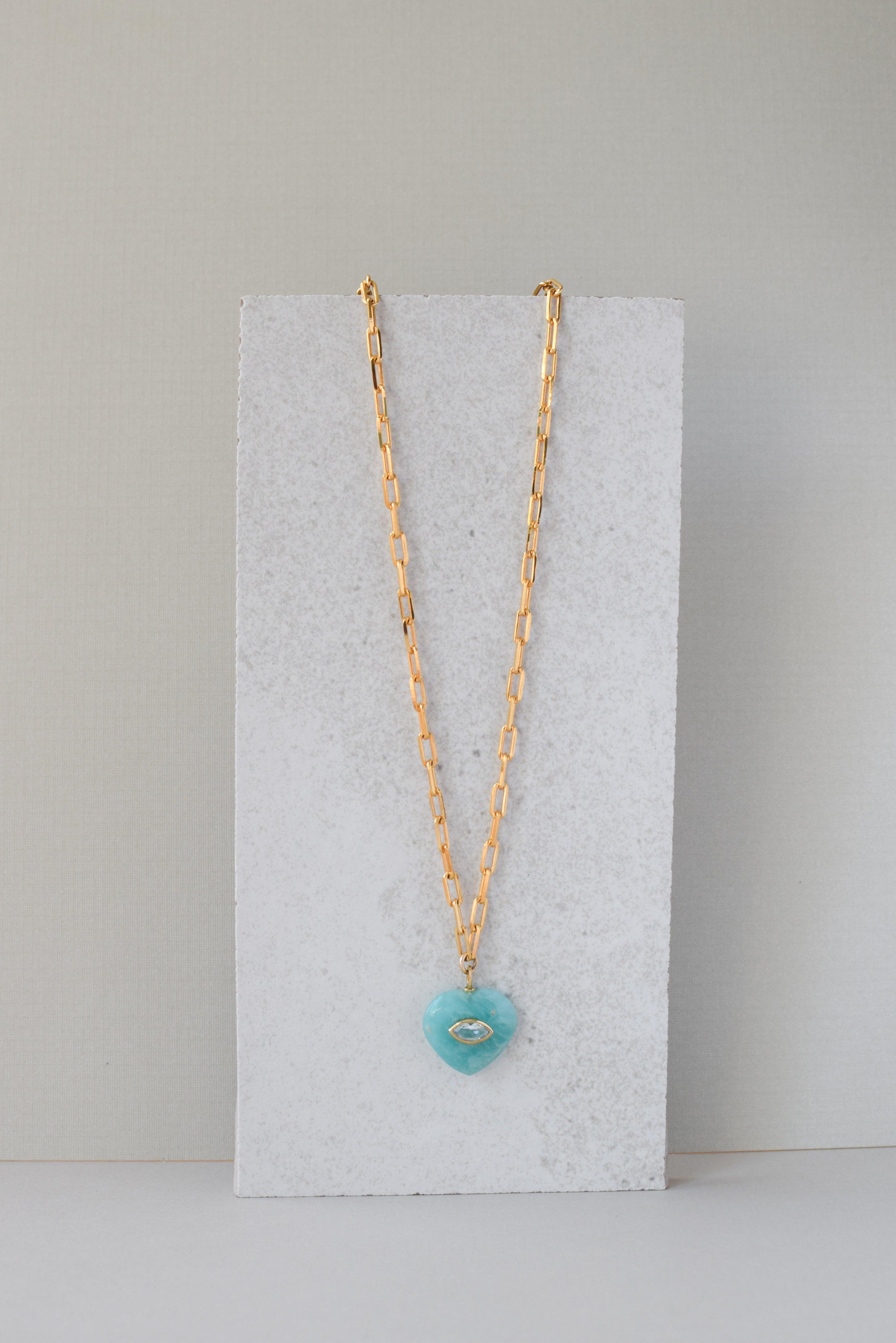 EVIL EYE HEART NECKLACE / AMAZONITE