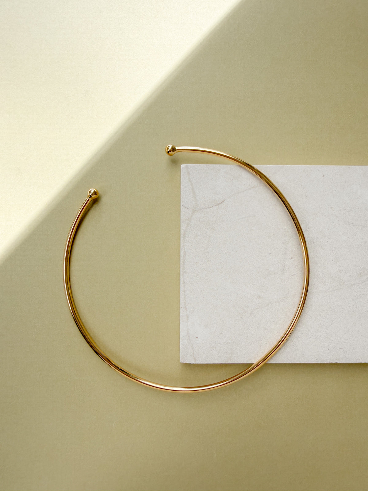 LIV COLLAR NECKLACE
