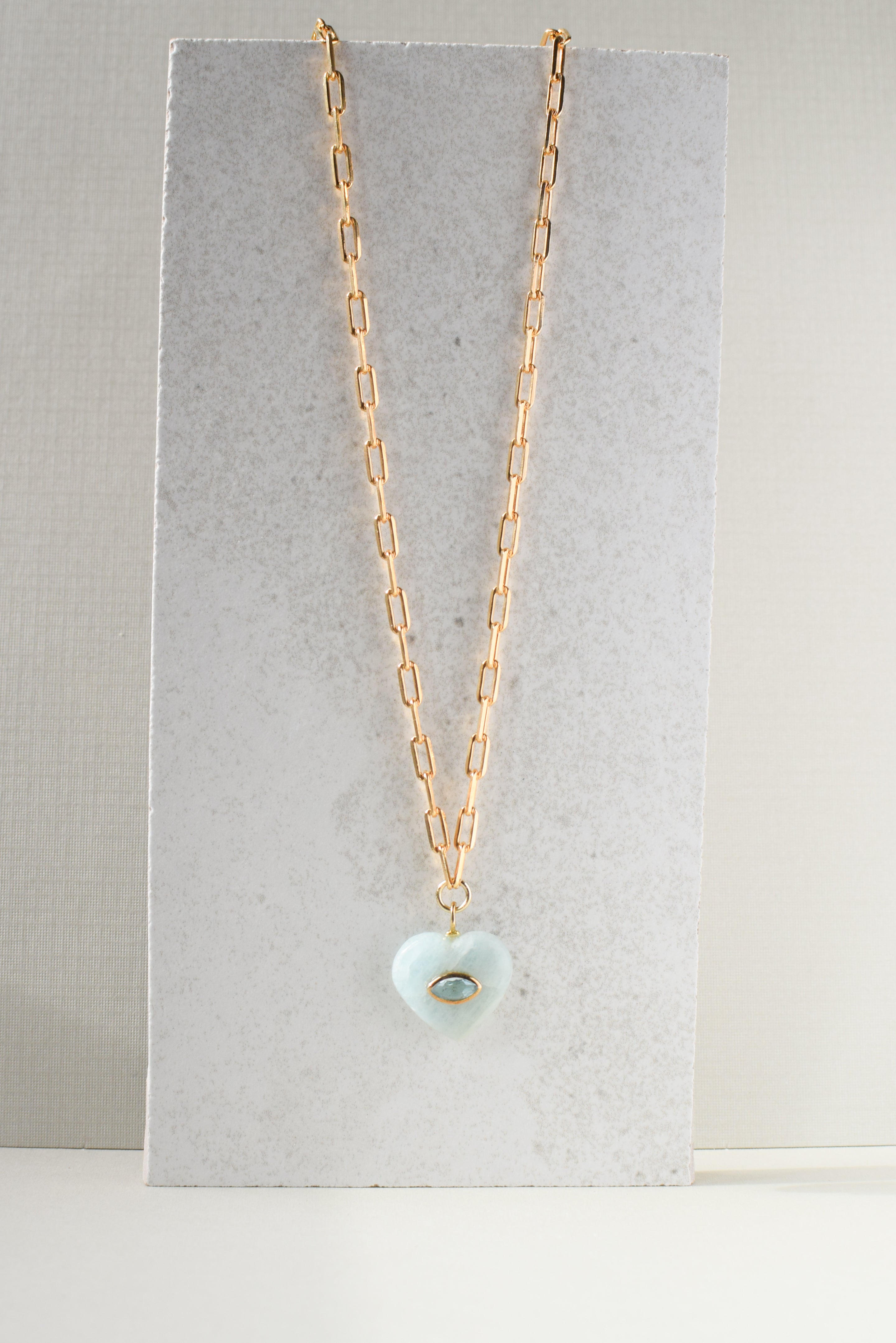 EVIL EYE HEART NECKLACE - AQUAMARINE