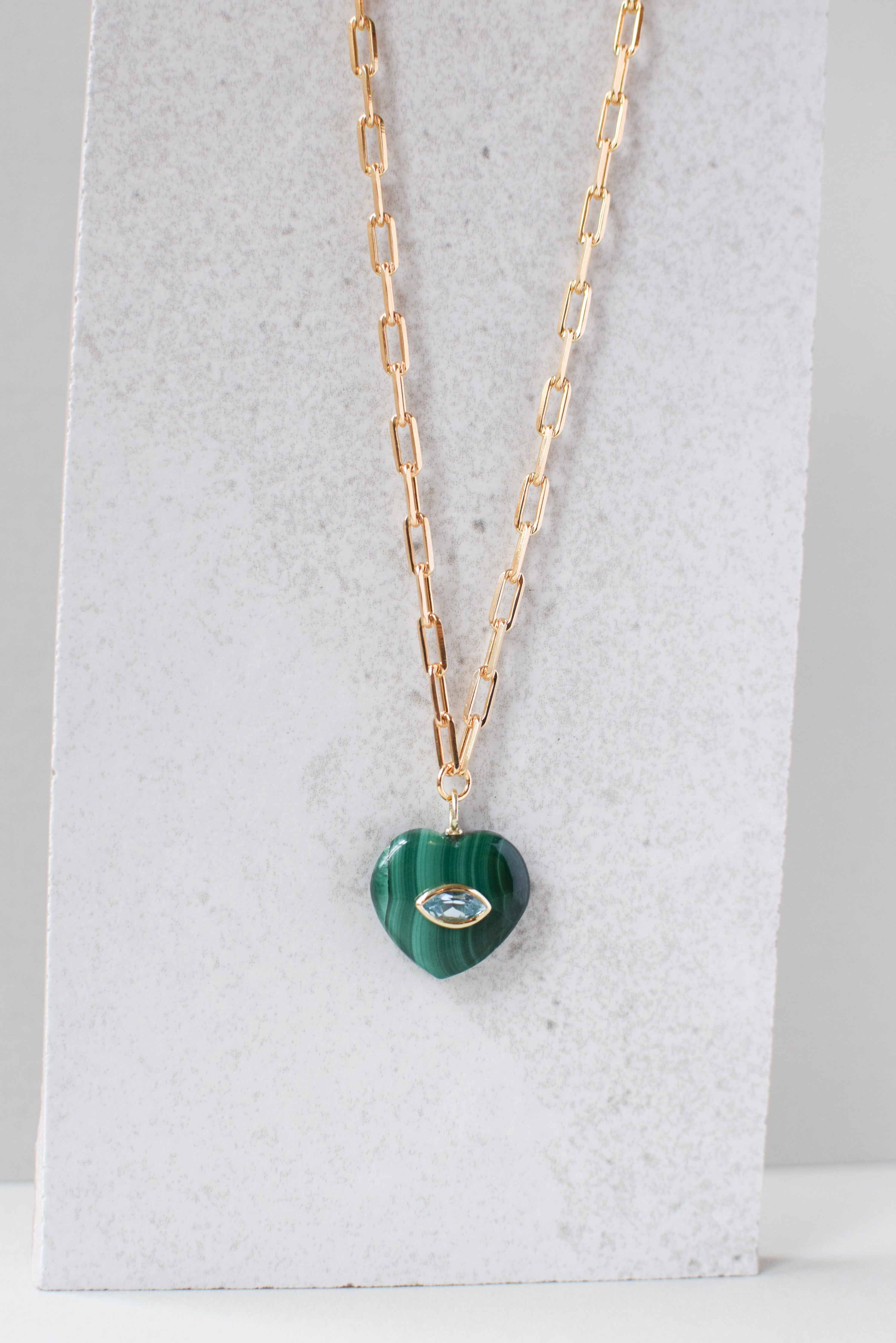 EVIL EYE HEART PENDANT - MALACHITE