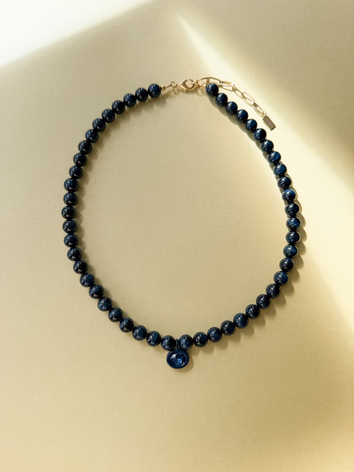 THE NOA NECKLACE