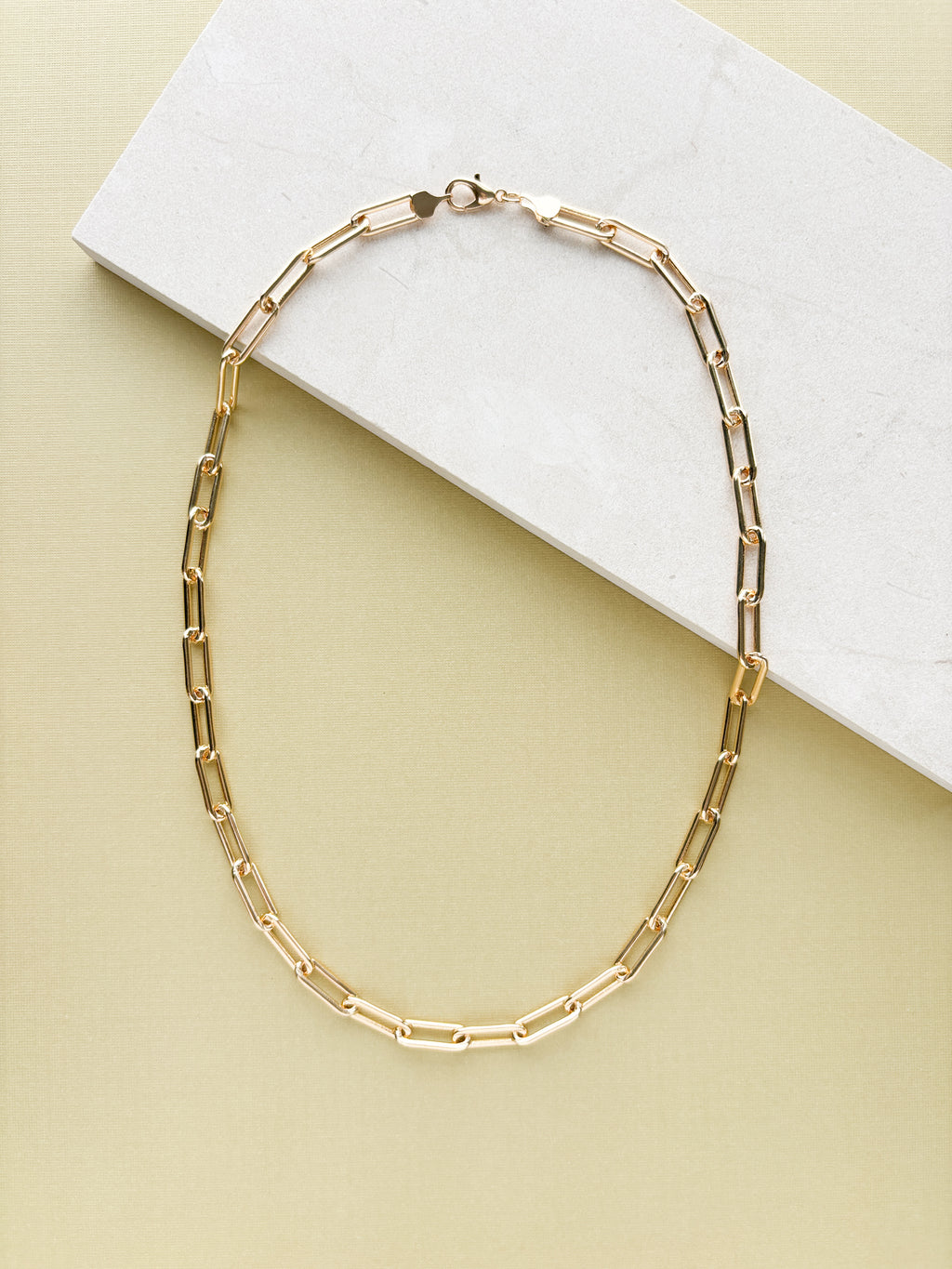 BOLD PAPERCLIP NECKLACE
