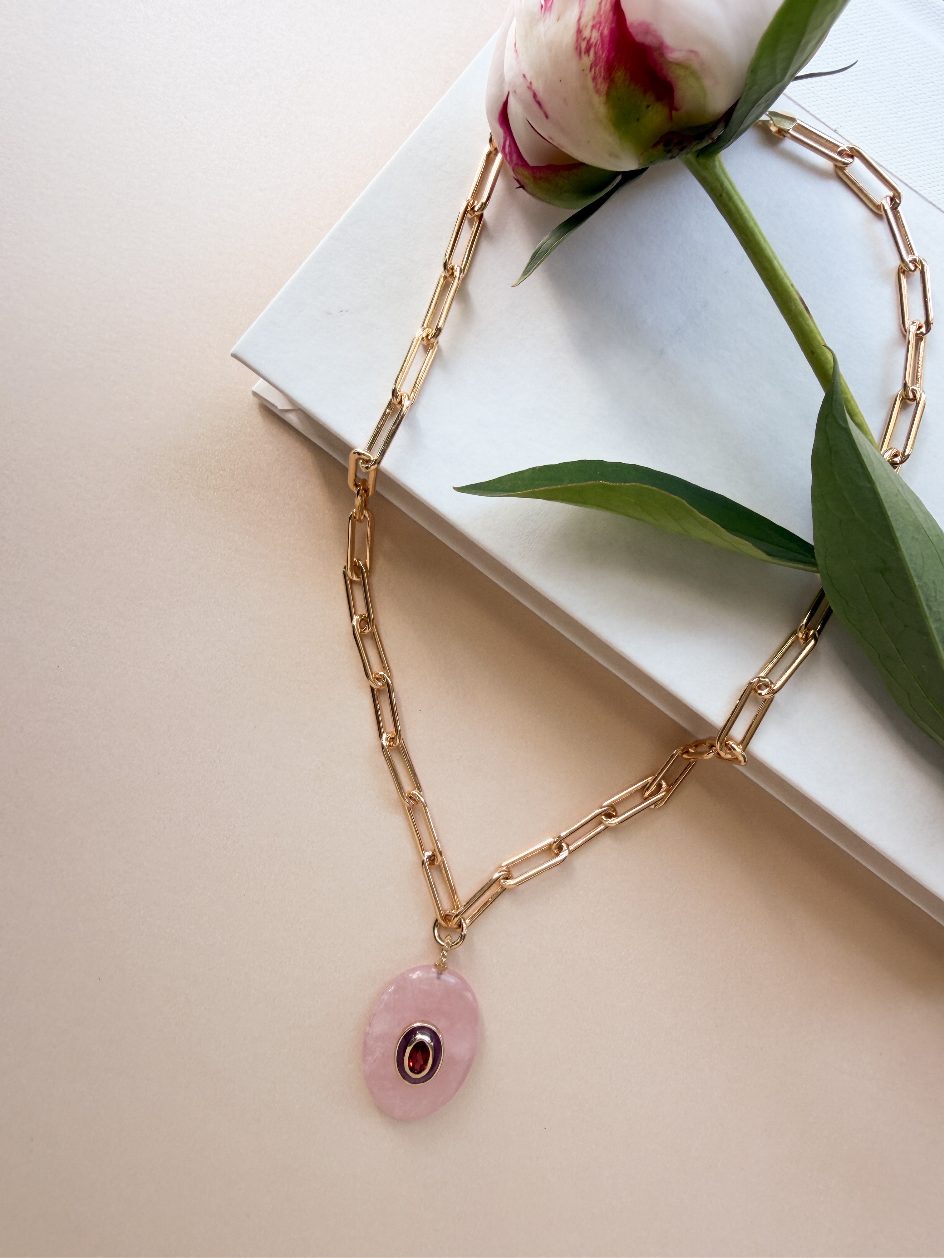 ICON Pendant Necklace / ROSE QUARTZ