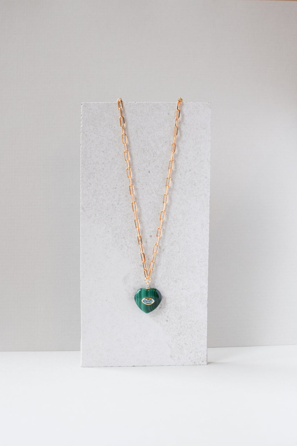 EVIL EYE HEART PENDANT - MALACHITE