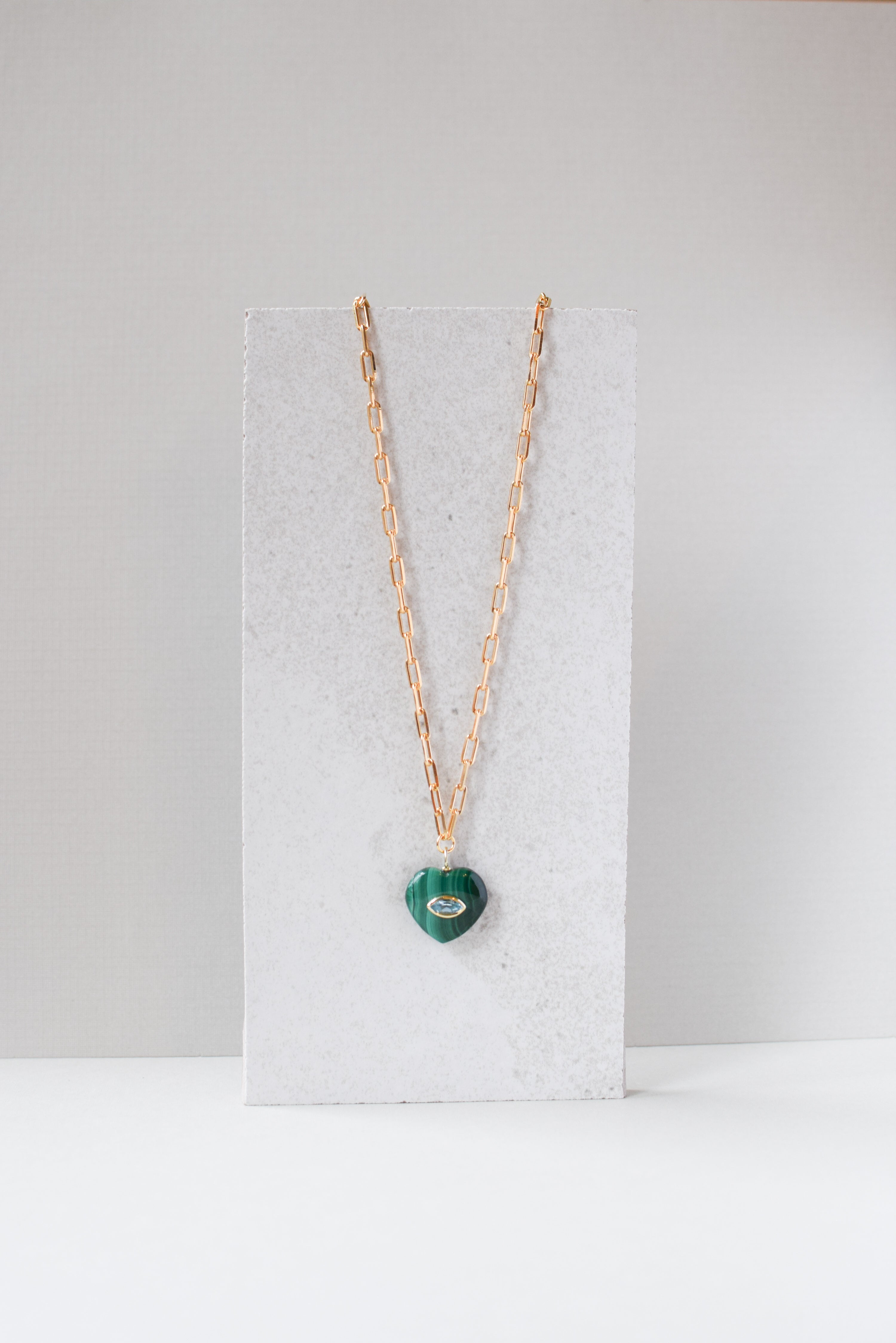 EVIL EYE HEART PENDANT - MALACHITE