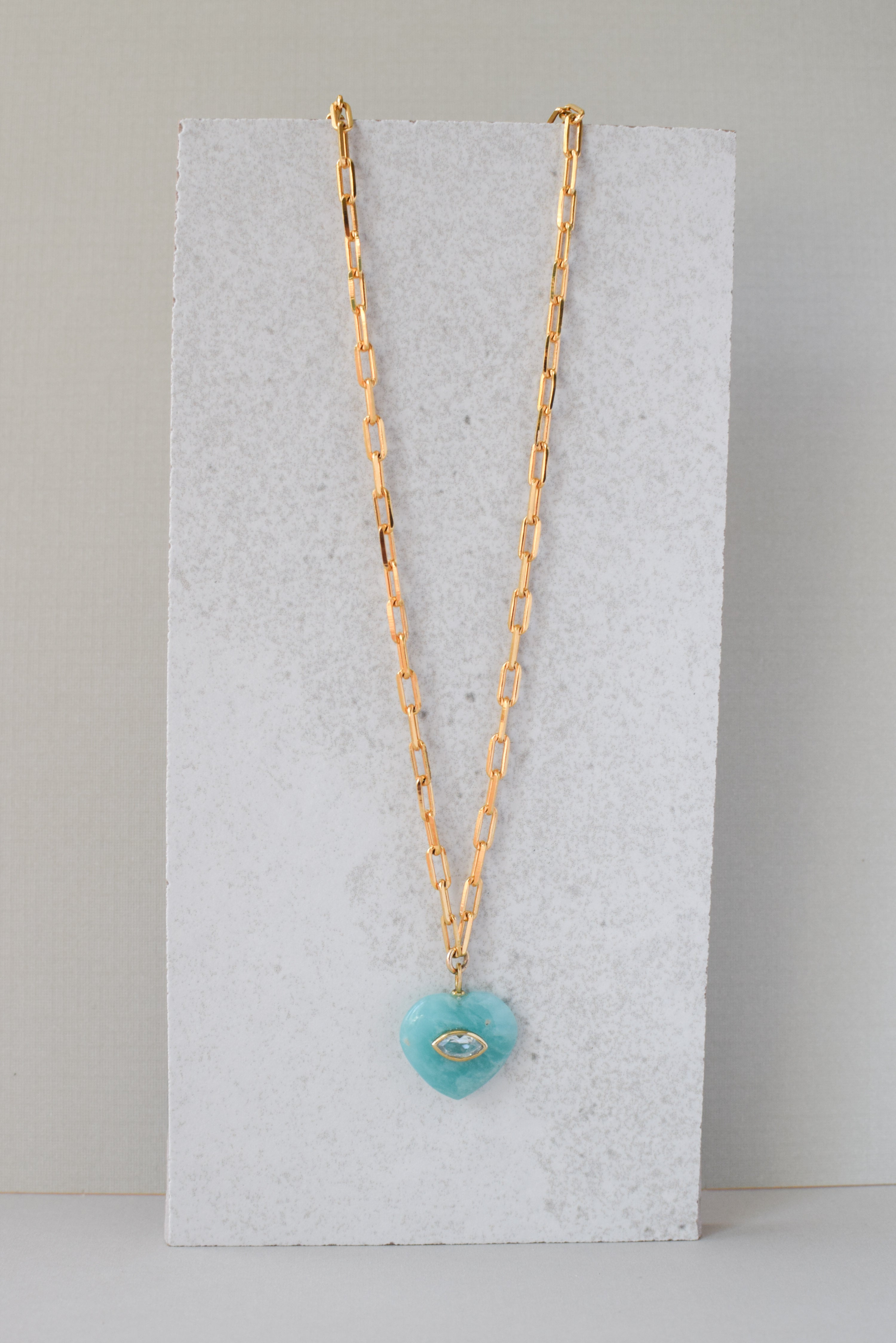EVIL EYE HEART NECKLACE / AMAZONITE