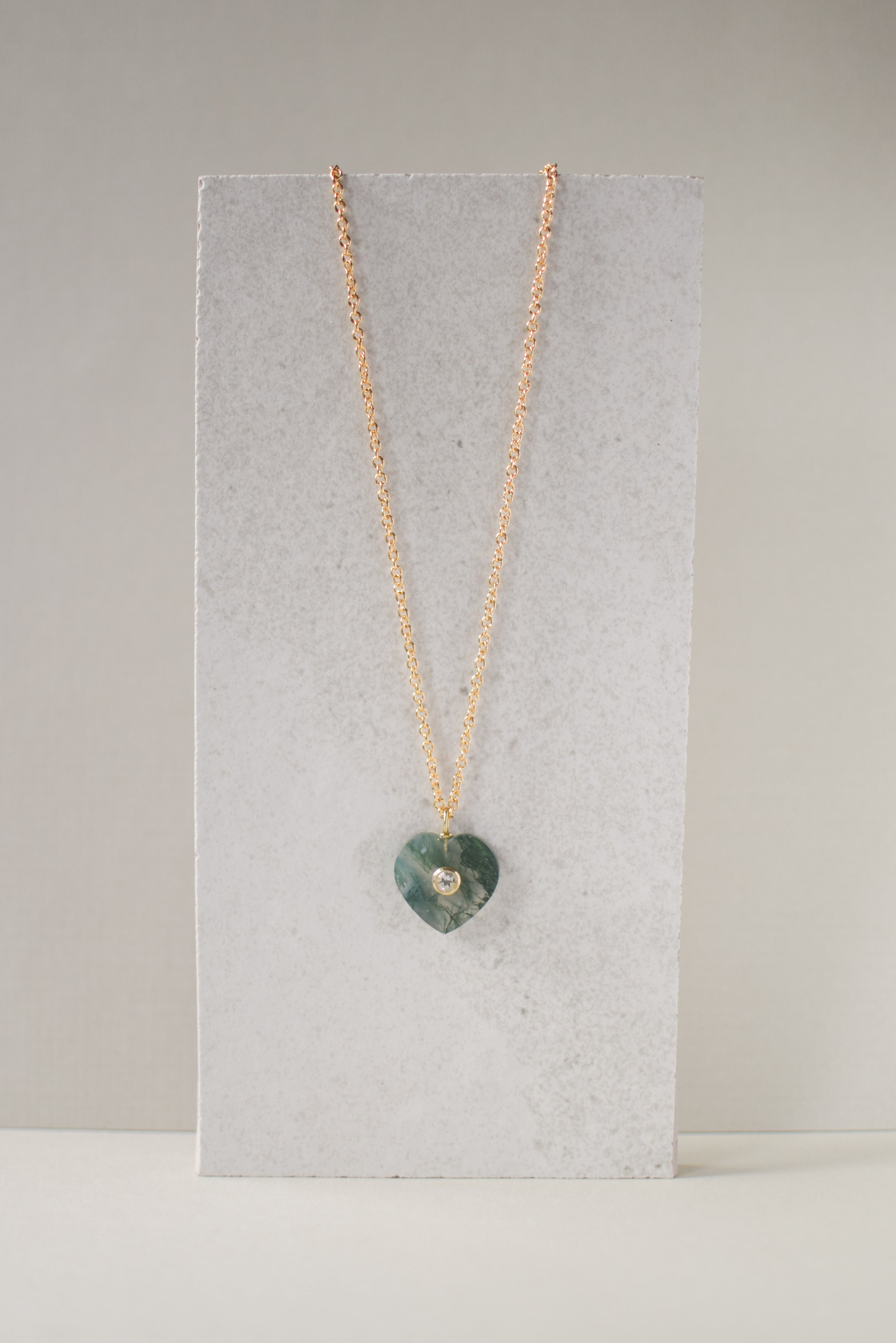 MOSS AGATE HEART NECKLACE