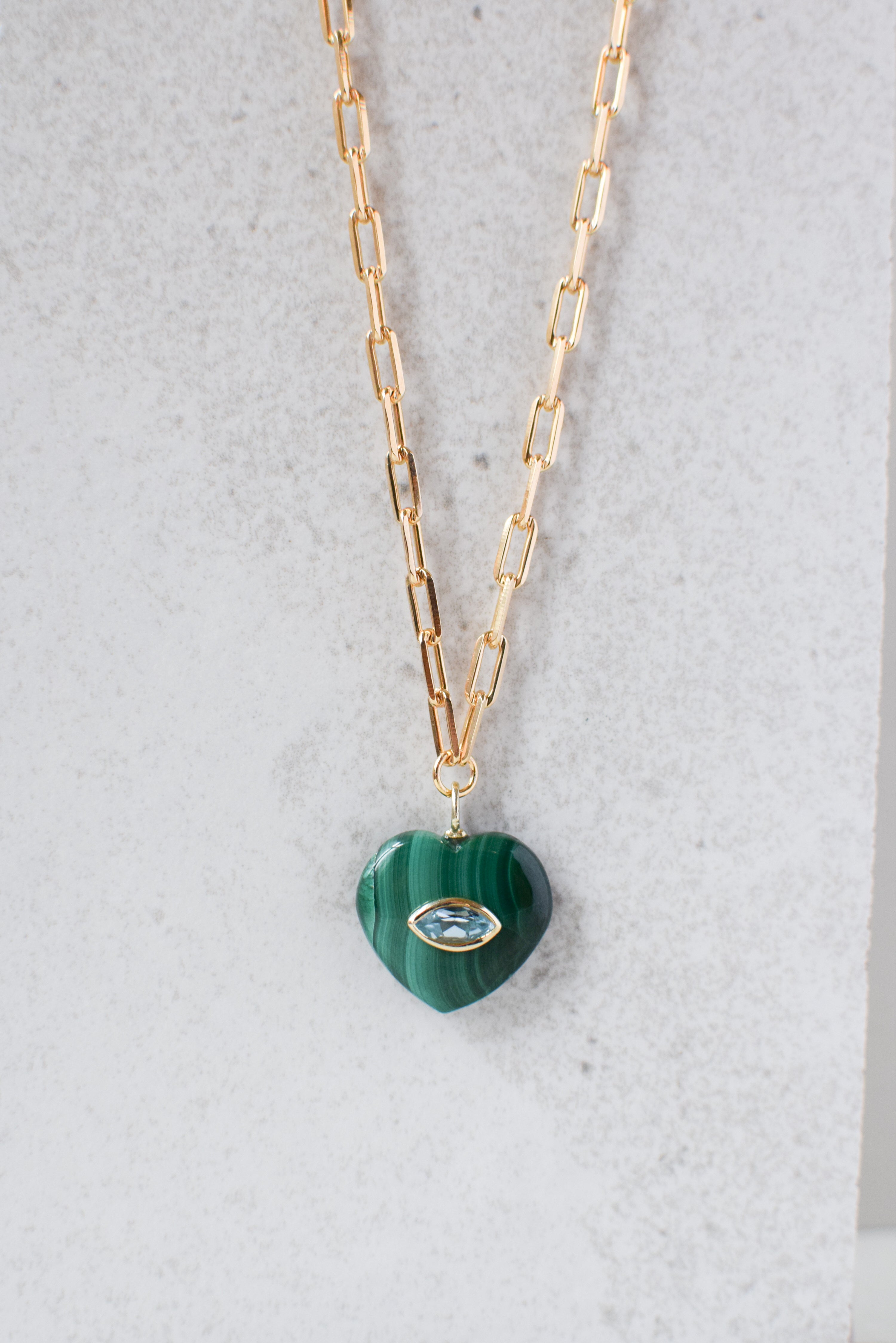 EVIL EYE HEART PENDANT - MALACHITE