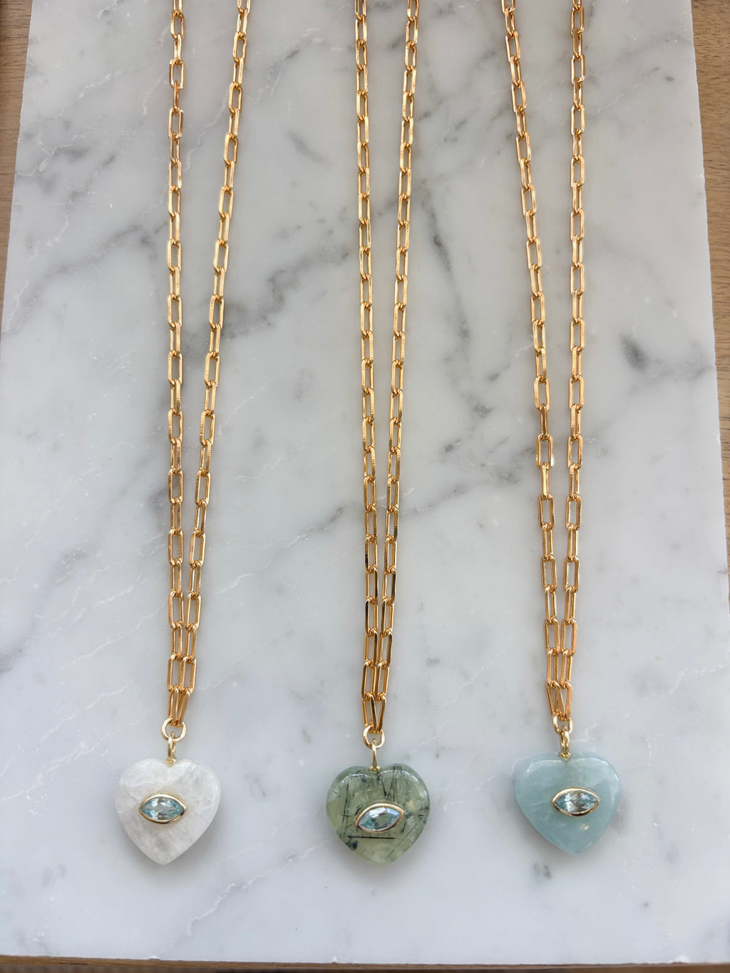 EVIL EYE HEART NECKLACE / RAINBOW MOONSTONE