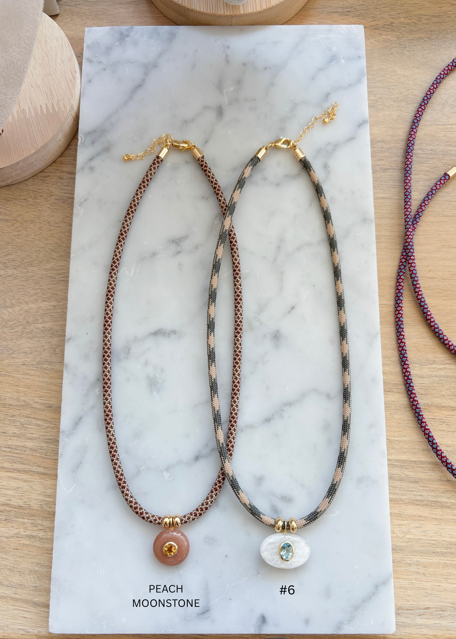 Luxe POWER Cord / RAINBOW MOONSTONE