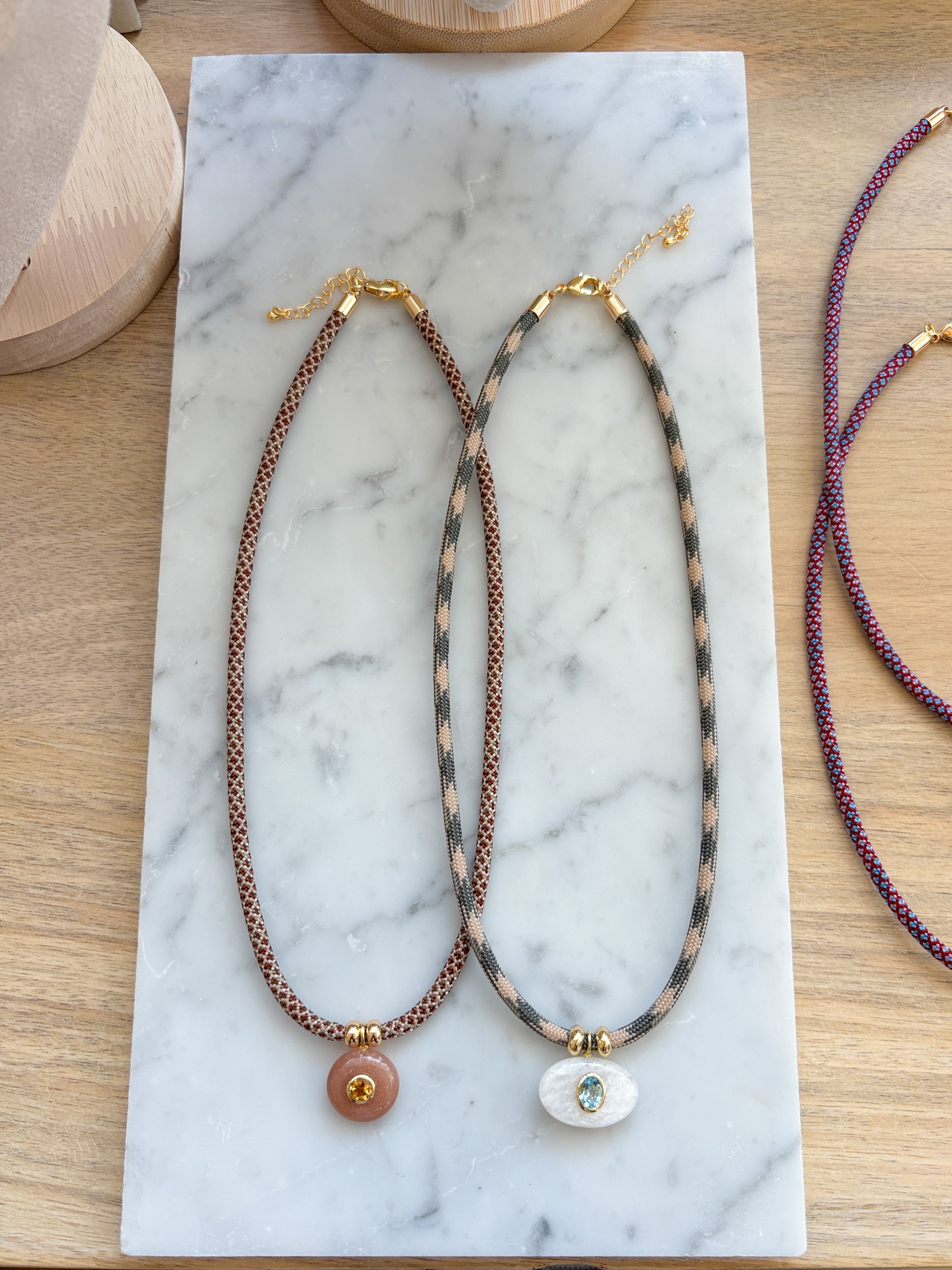 LUXE POWER CORD / PEACH MOONSTONE