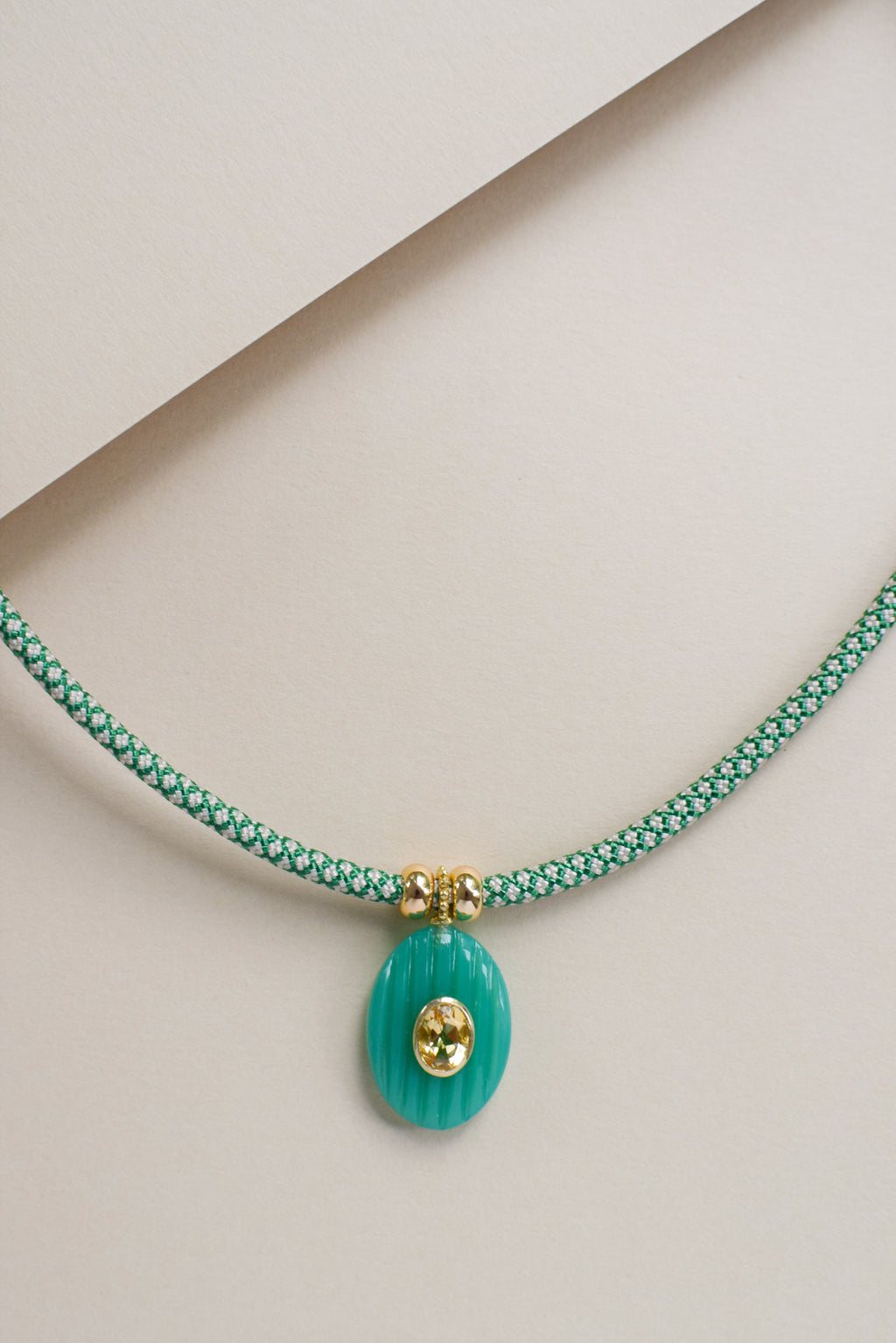 Luxe POWER Cord / CHRYSOPRADE CHALCEDONY [DROP NO. 2]