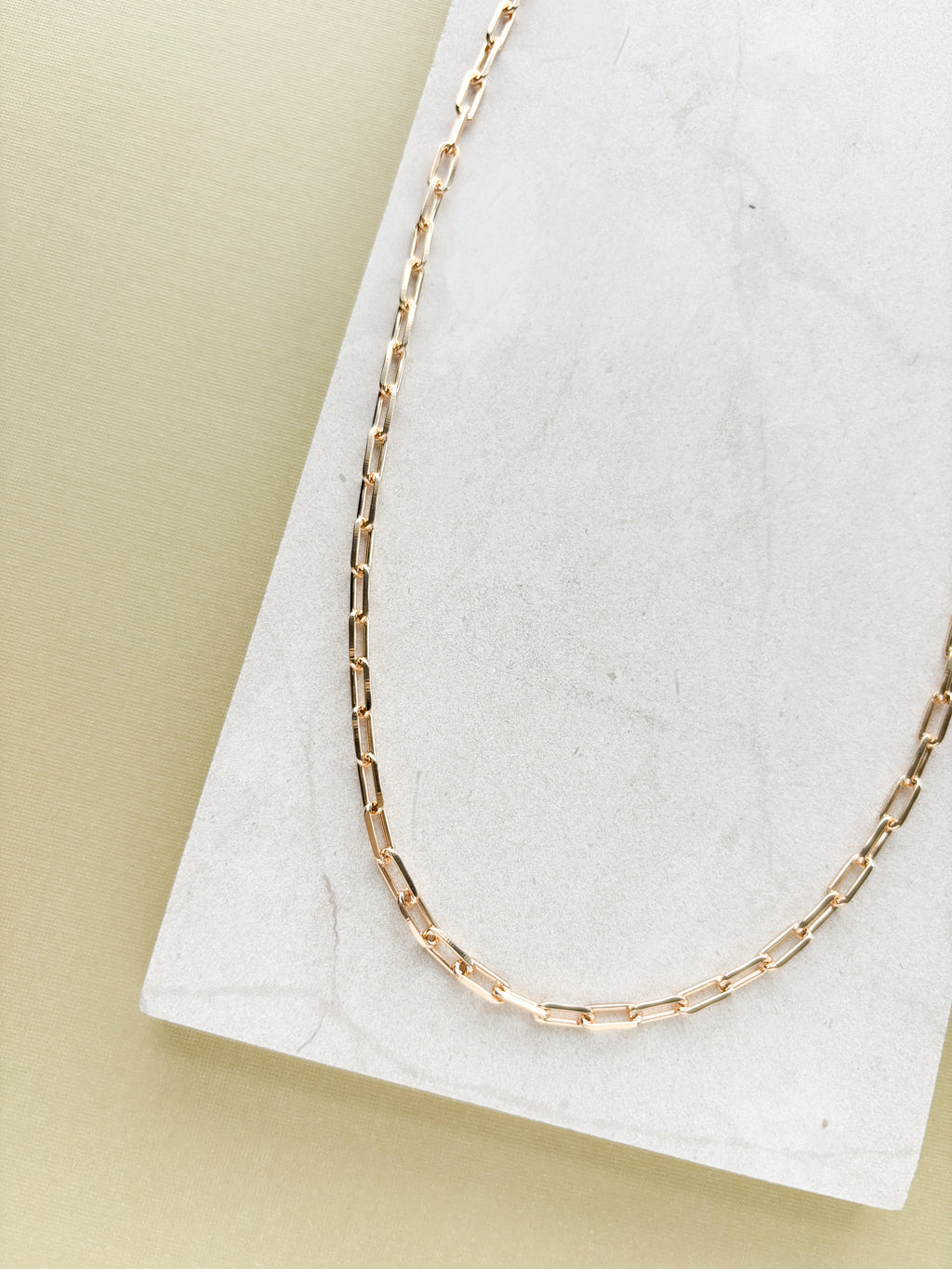 PAPERCLIP NECKLACE