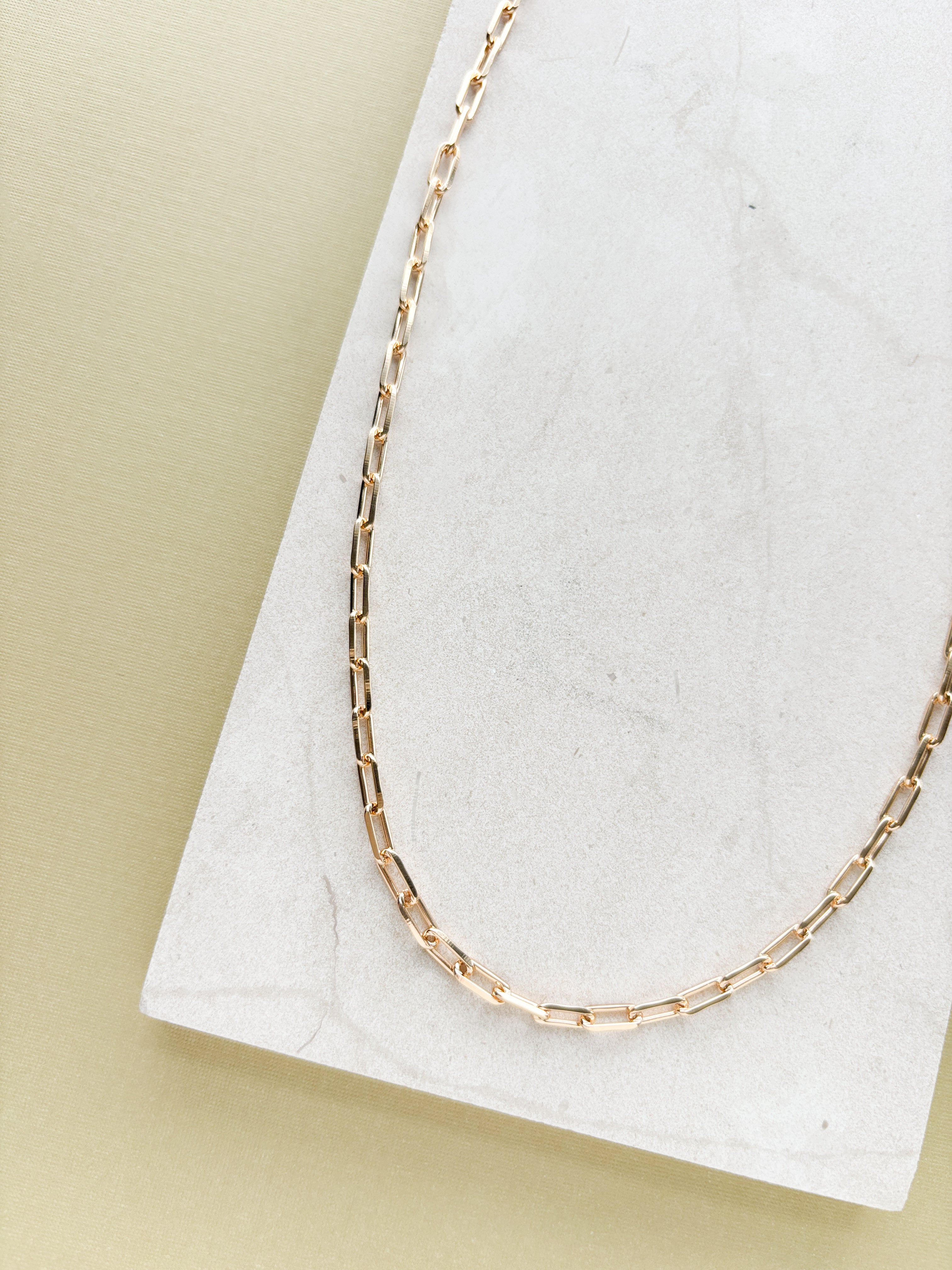 PAPERCLIP NECKLACE