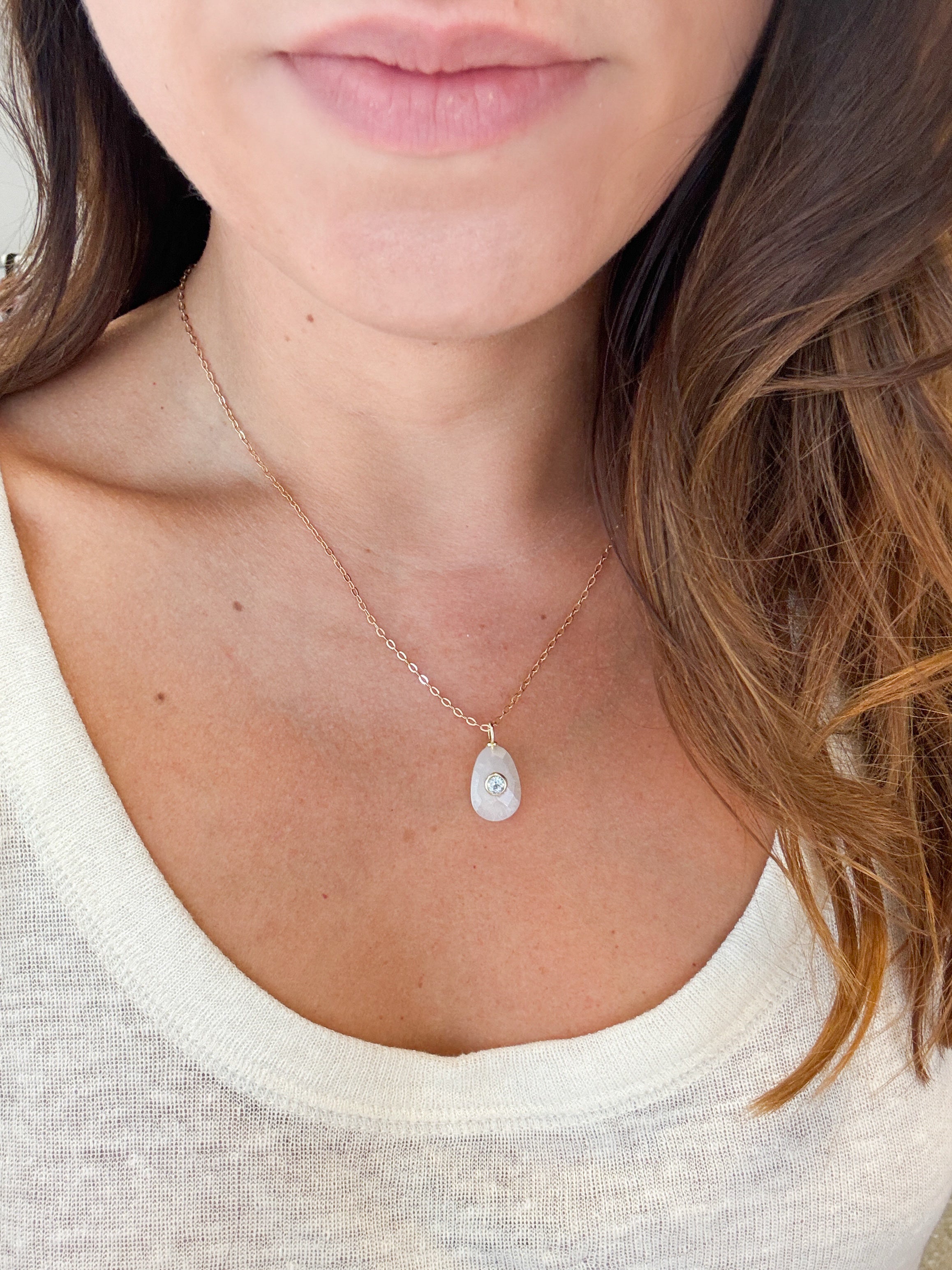 PEACH MOONSTONE TEAR NECKLACE