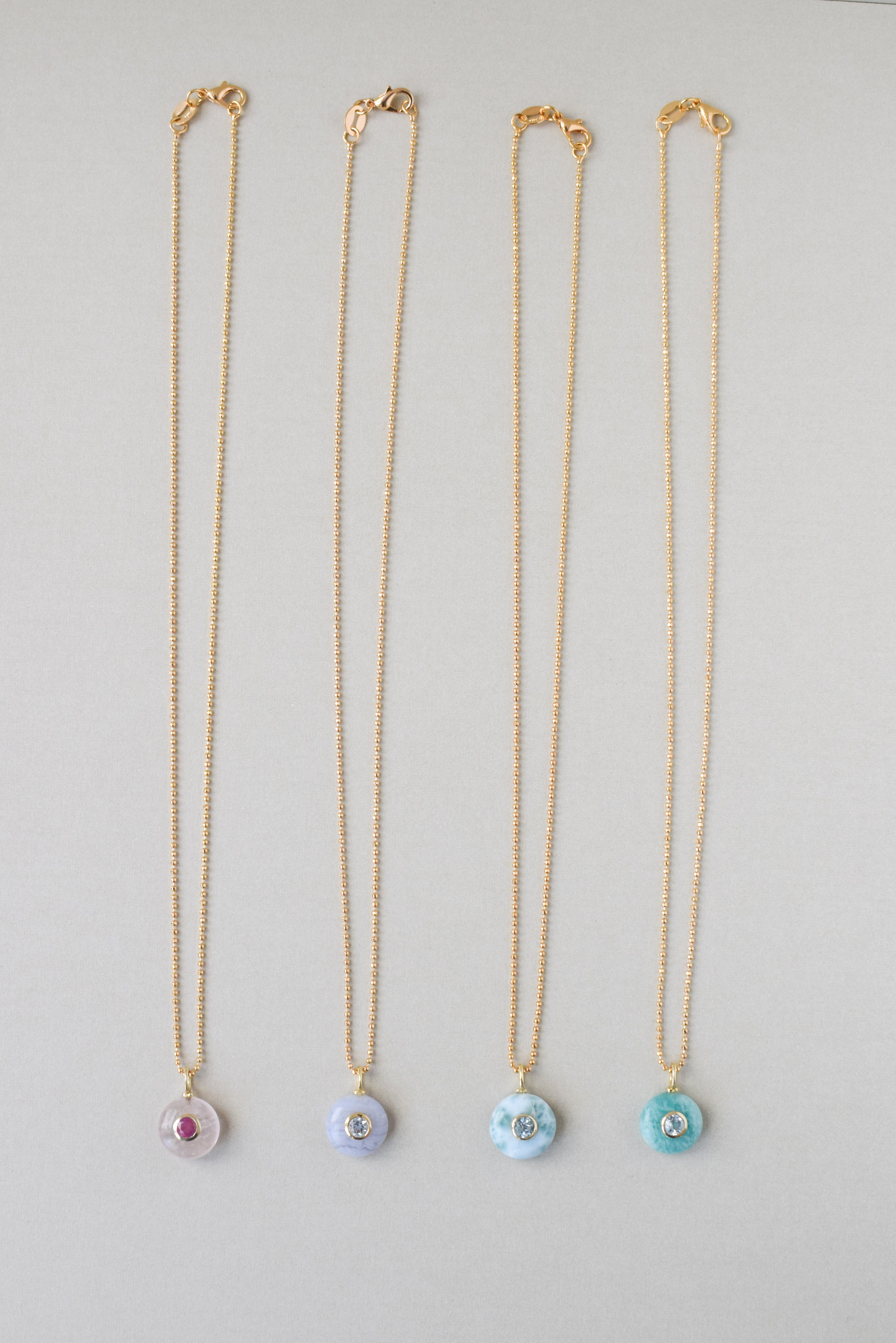 SMALL ROUND GEM NECKLACE