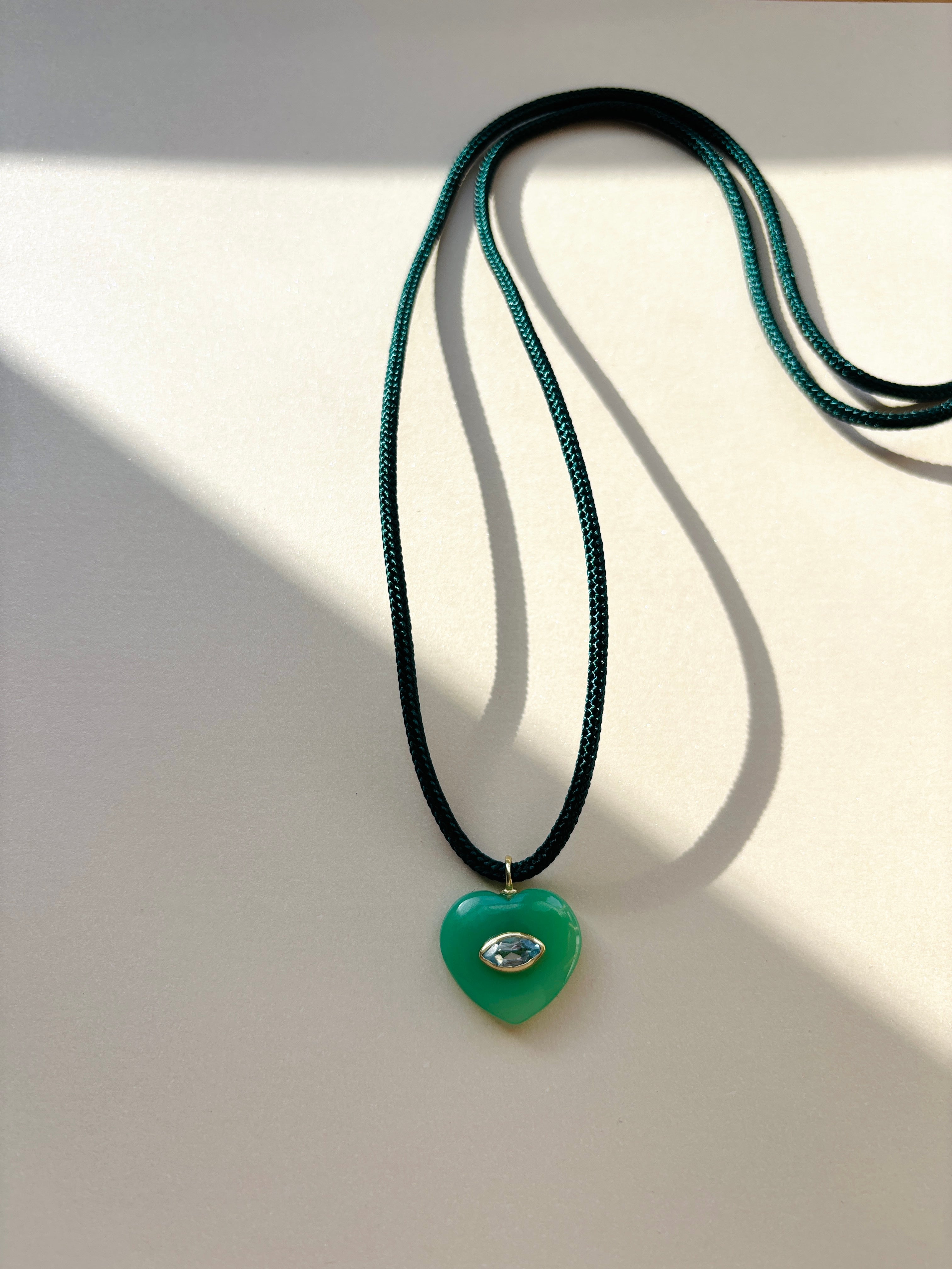 GEMSTONE PENDANT HEARTS