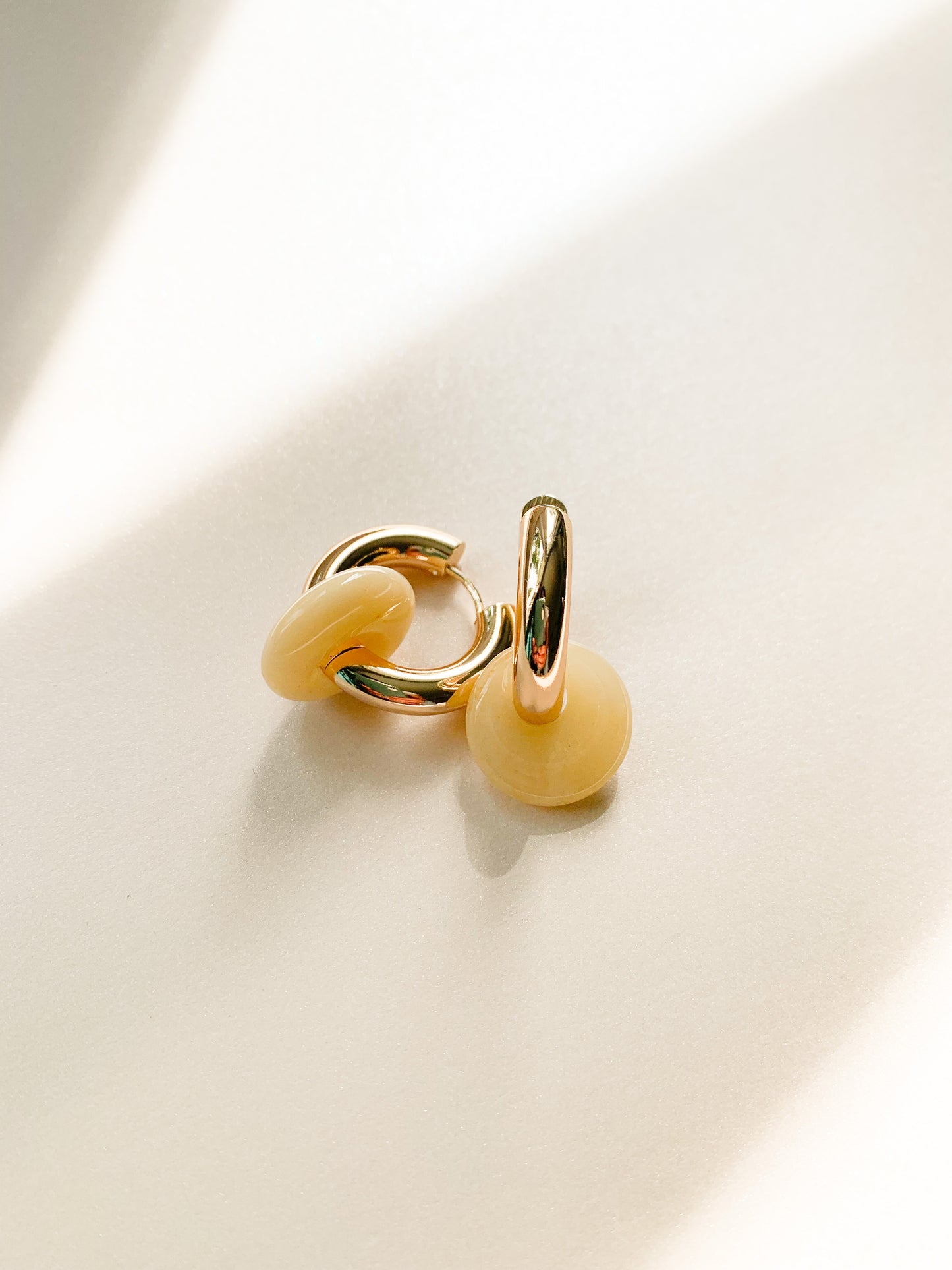 YELLOW JADE CHUNKY HOOPS