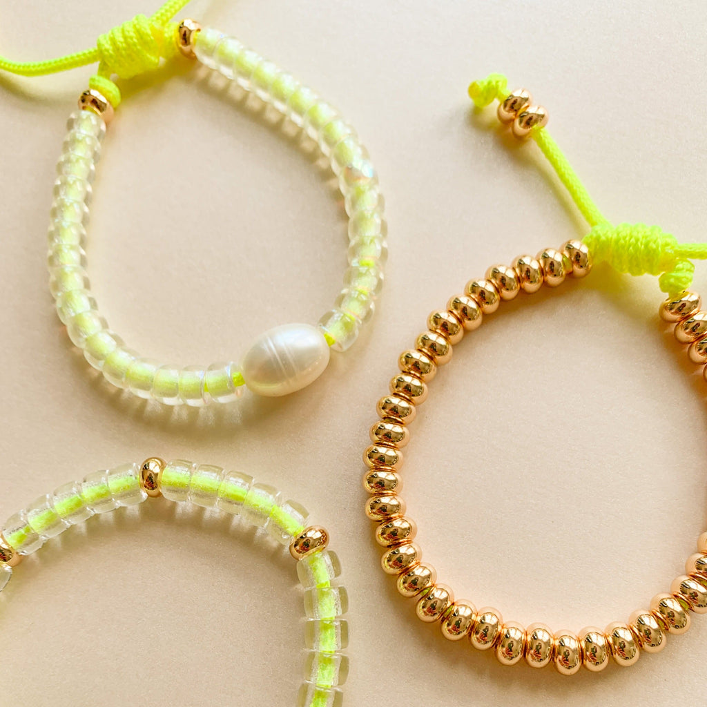 NEON YELLOW GLOW BRACELET