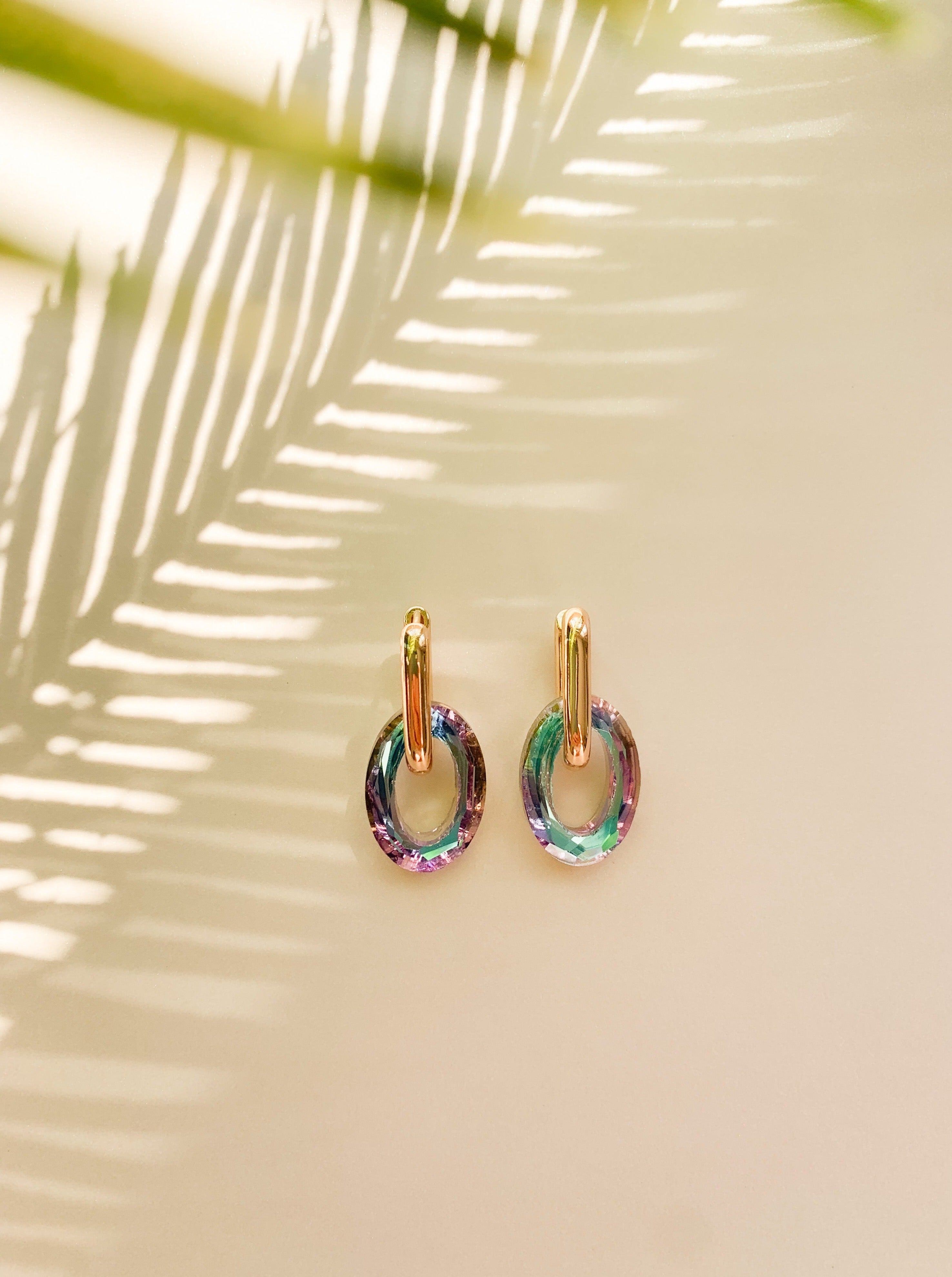 FACETED CRYSTAL HOOPS, VIBRANT BLUE